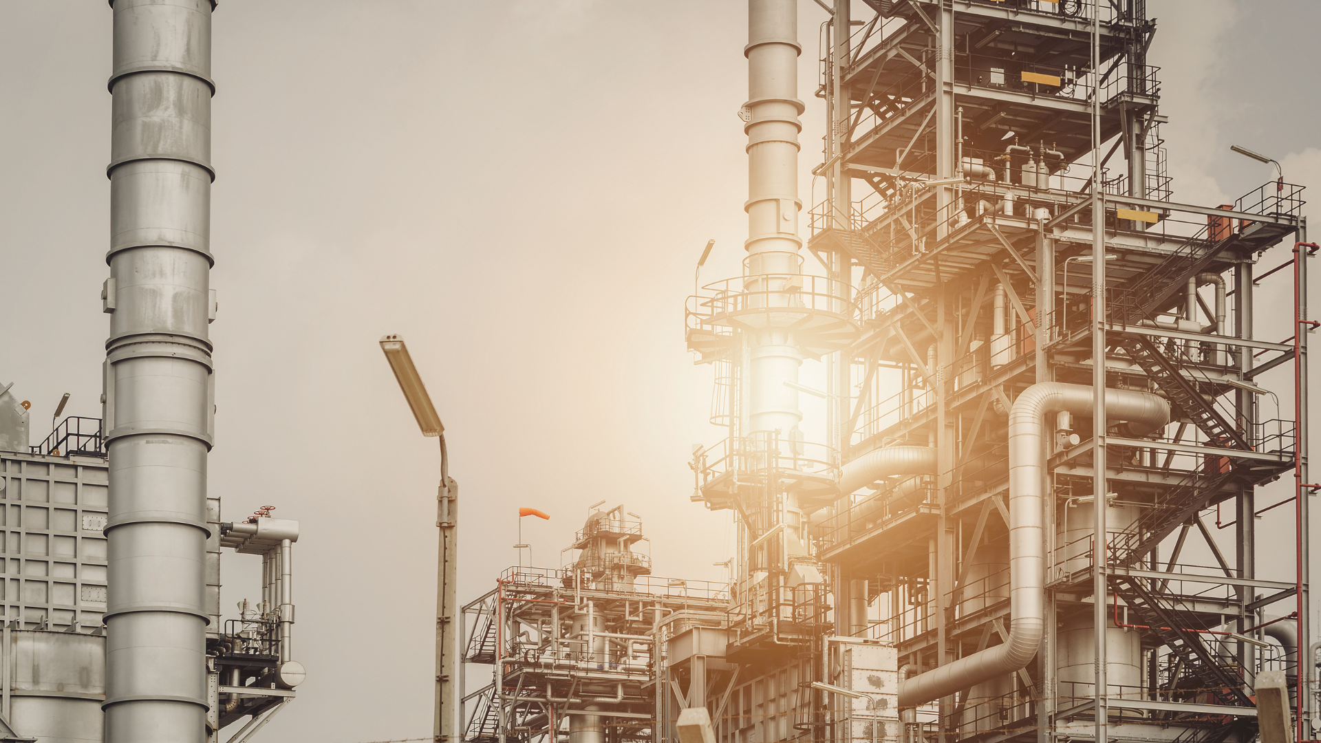 HotSense™ HS782i for accurate thickness gauging and corrosion detection in extreme environments